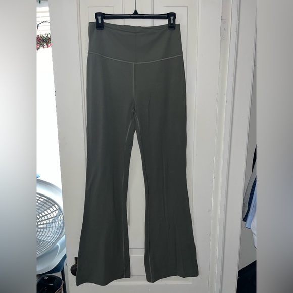 Lululemon Dark Green Flare Pants - Picture 4 of 7